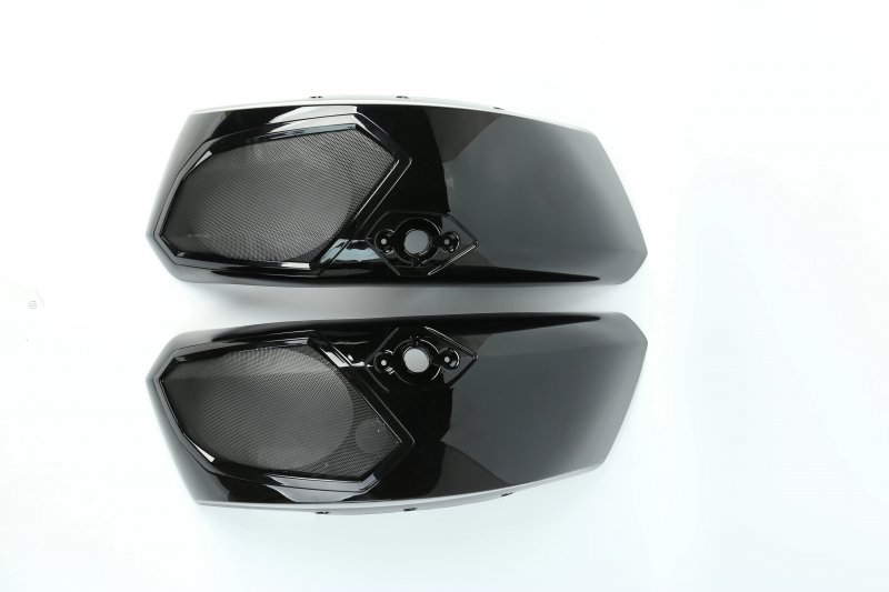 Motorcycle Accessories Black for 2011-2015  Cross Country Saddlebags Audio Lid With Grill Inserts